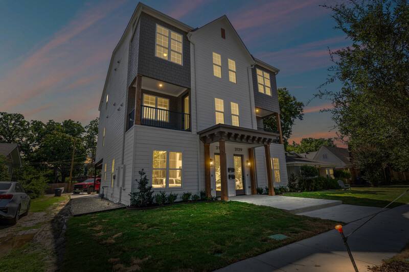 Townhouse for rent at 3127 Cockrell Ave, Fort Worth, TX 76109