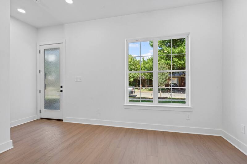Townhouse for rent at 3127 Cockrell Ave, Fort Worth, TX 76109