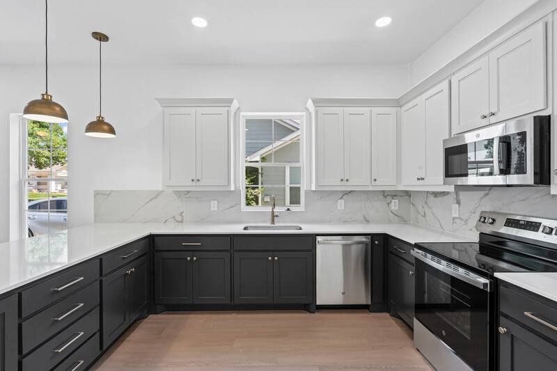 Townhouse for rent at 3127 Cockrell Ave, Fort Worth, TX 76109