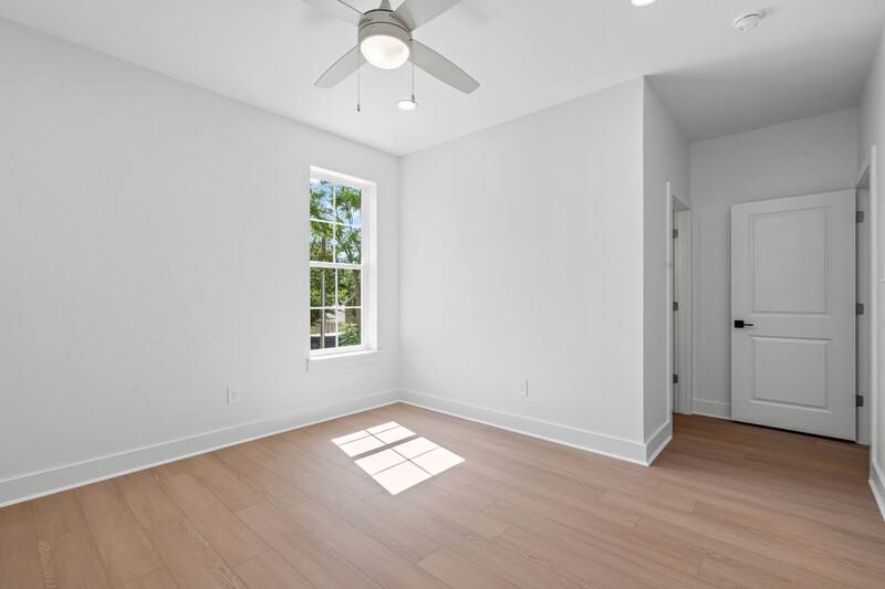 Townhouse for rent at 3127 Cockrell Ave, Fort Worth, TX 76109