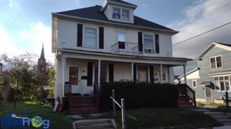 Apartment for rent at 1414 1416 N 7th St, Sheboygan, WI 53081