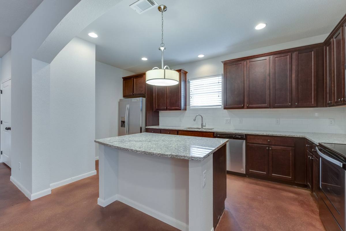 House for rent at 2538 S University Dr, Fort Worth, TX 76109