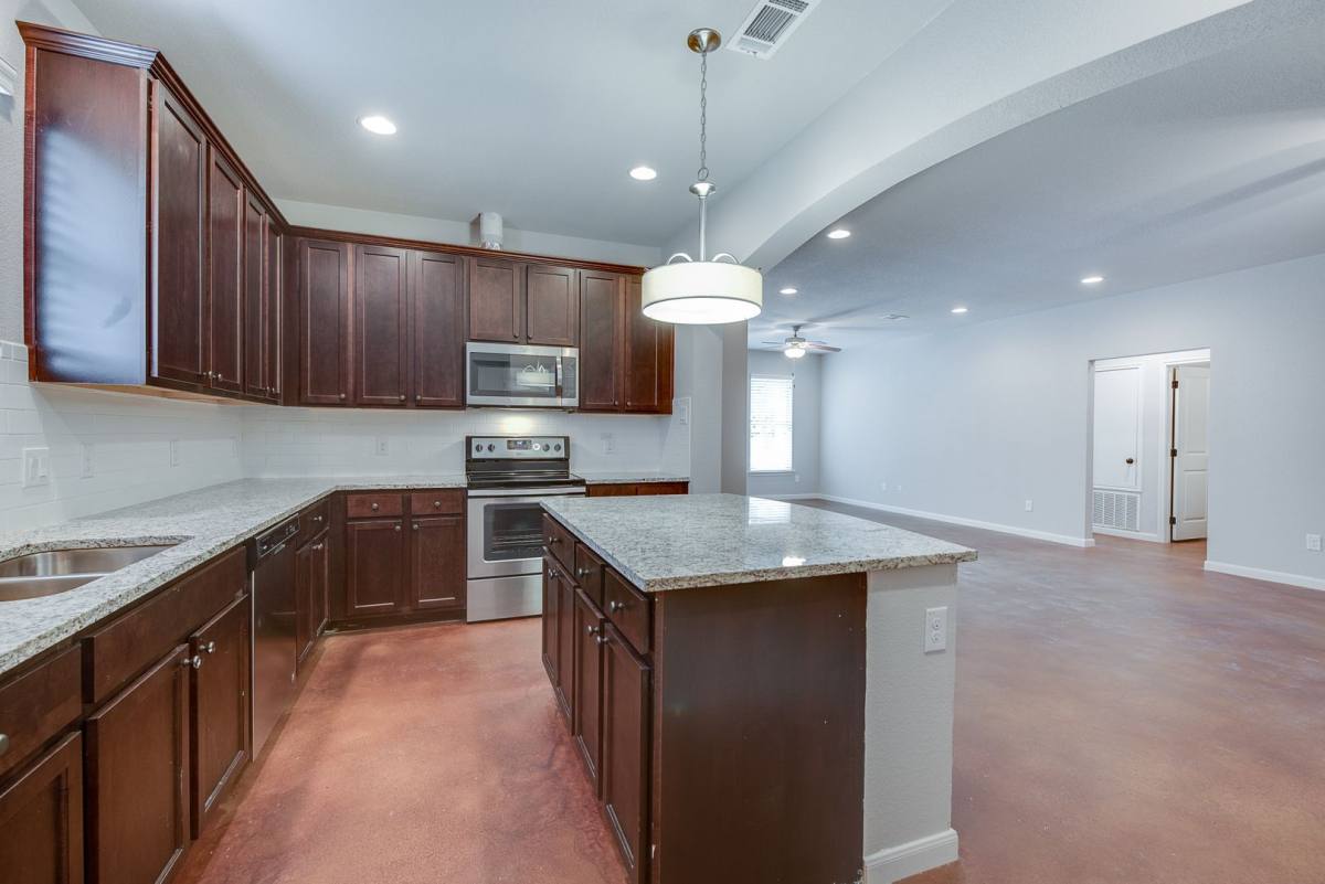 House for rent at 2538 S University Dr, Fort Worth, TX 76109