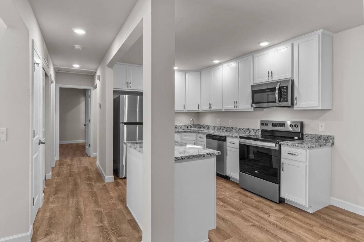 Apartment for rent at 2000 Sherman Square Dr, Saint Charles, MO 63303