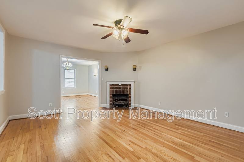 Townhouse for rent at 824 E 33rd St, Baltimore, MD 21218