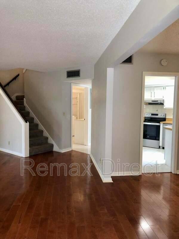 Townhouse for rent at 4300 Hazel Ave, Palm Beach Gardens, FL 33410