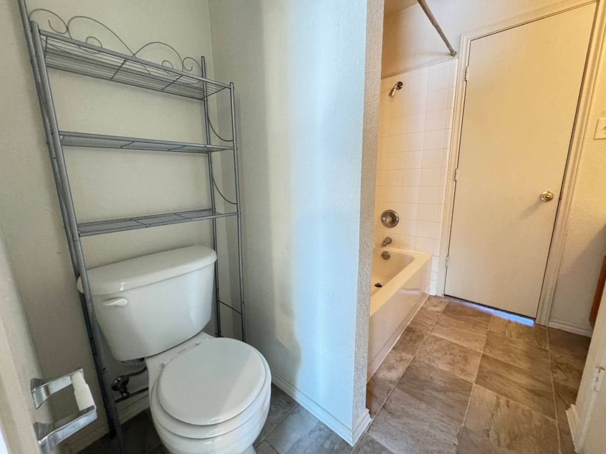 Apartment for rent at 403 Creek St, Copperas Cove, TX 76522