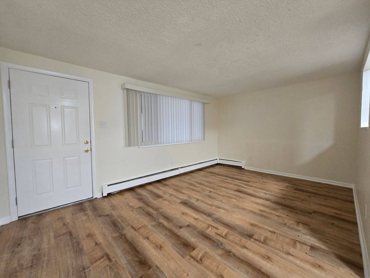 Apartment for rent at 325 15th Ave, Longmont, CO 80501