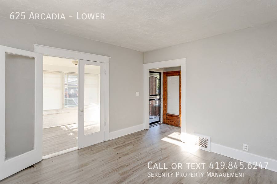 Apartment for rent at 625 Arcadia, Toledo, OH 43610