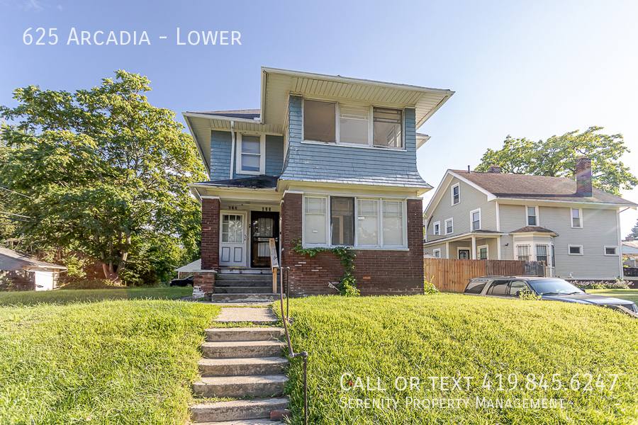 Apartment for rent at 625 Arcadia, Toledo, OH 43610