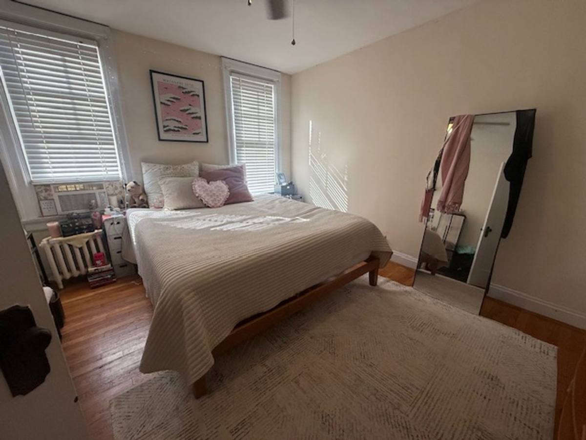 Apartment for rent at 2493-2495 Madison Rd, Cincinnati, OH 45208