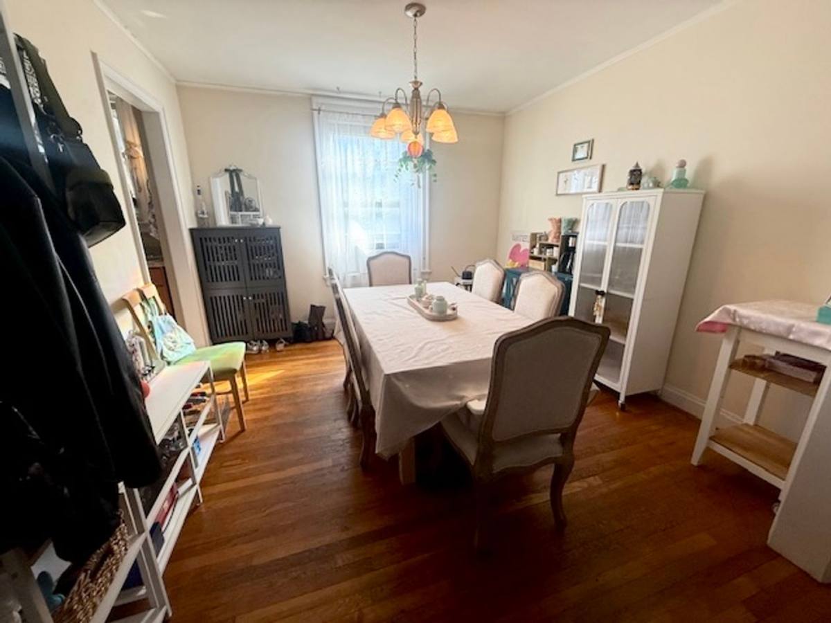 Apartment for rent at 2493-2495 Madison Rd, Cincinnati, OH 45208