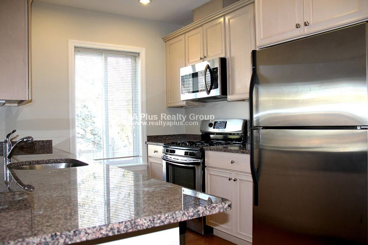 Condo for rent at 1522 VFW Parkway #204, West Roxbury, MA 02132