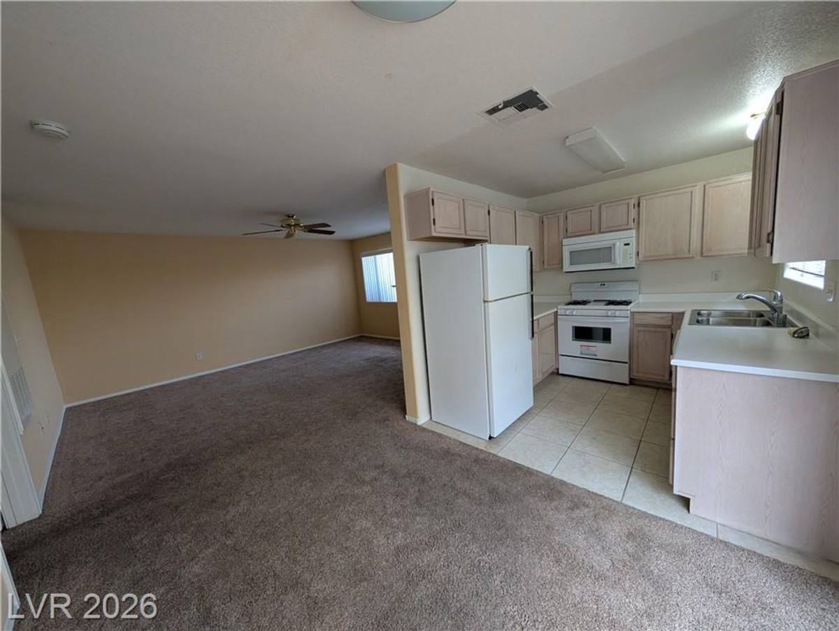 House for rent at 713 Anne Lane 85D, Henderson, NV 89015