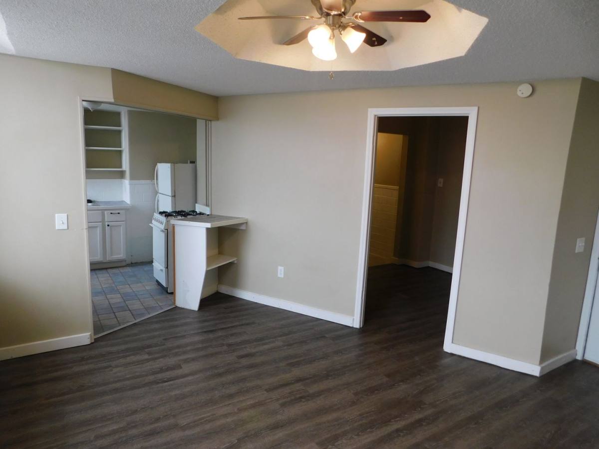 Apartment for rent at 924 N Topeka, El Dorado, KS 67042