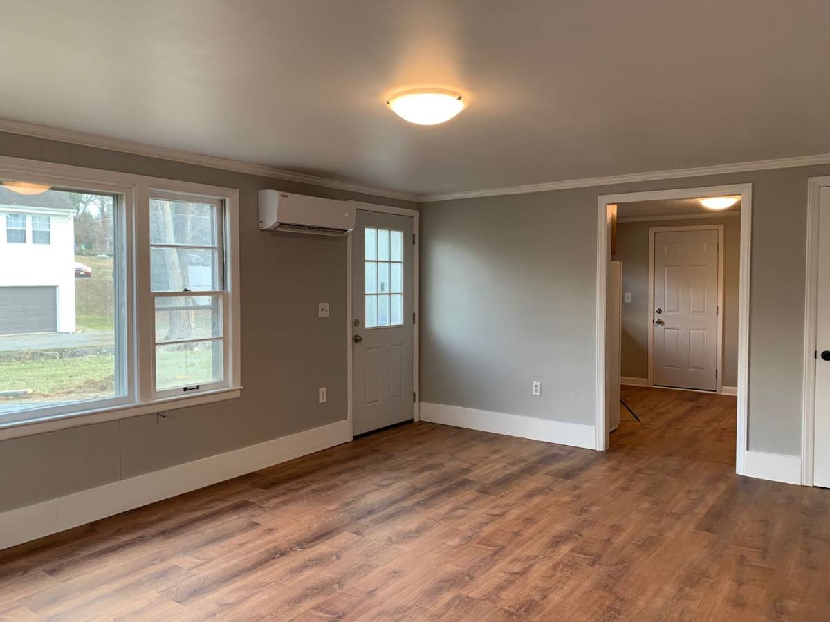 Apartment for rent at 316 Reynolds St, Blacksburg, VA 24060