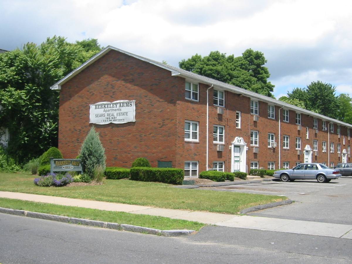 Apartment for rent at 147-155 Allen St, Springfield, MA 01108