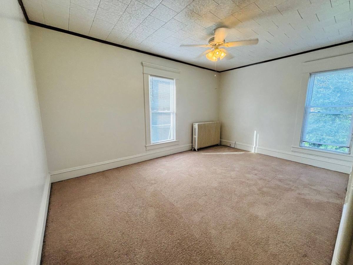 Apartment for rent at 105 65 College St, Christiansburg, VA 24073