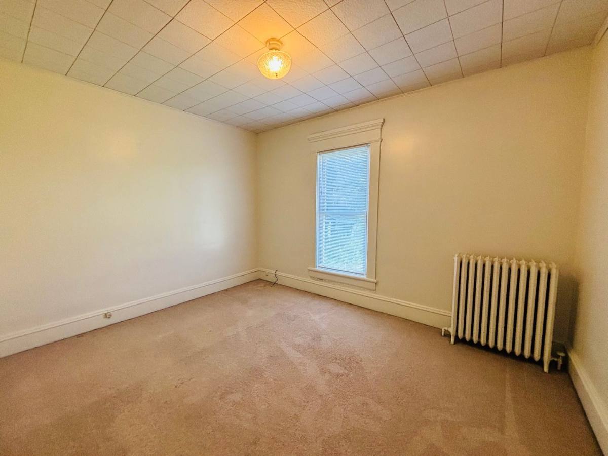 Apartment for rent at 105 65 College St, Christiansburg, VA 24073
