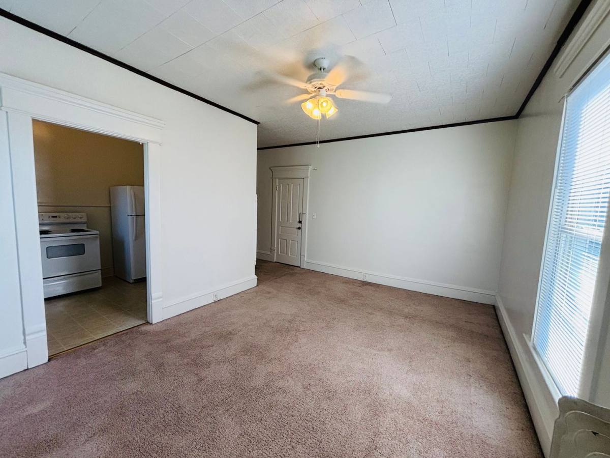 Apartment for rent at 105 65 College St, Christiansburg, VA 24073