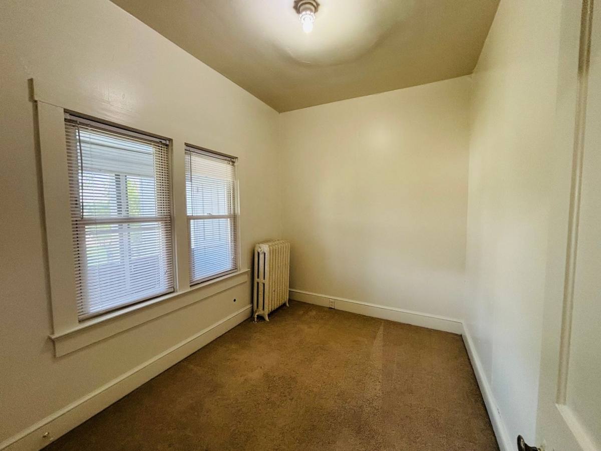 Apartment for rent at 105 65 College St, Christiansburg, VA 24073