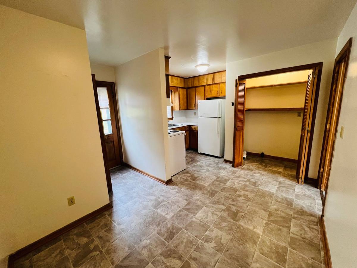 Apartment for rent at 722 E Roanoke St, Blacksburg, VA 24060