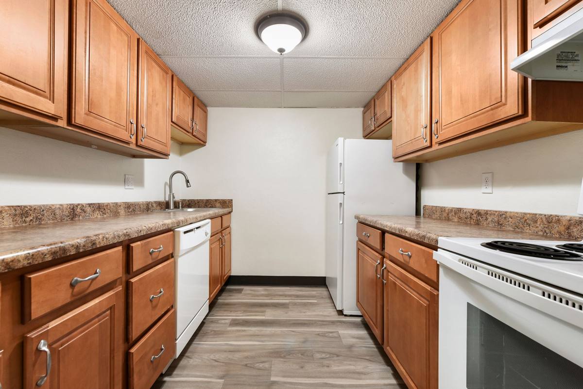 Apartment for rent at 700 Fifth St, Oakmont, PA 15139