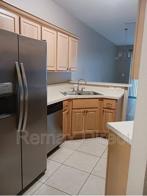 Townhouse for rent at 795 Pipers Cay Dr, West Palm Beach, FL 33415