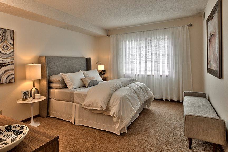 Apartment for rent at 8564 Magnolia Trail #215, Eden Prairie, MN 55344