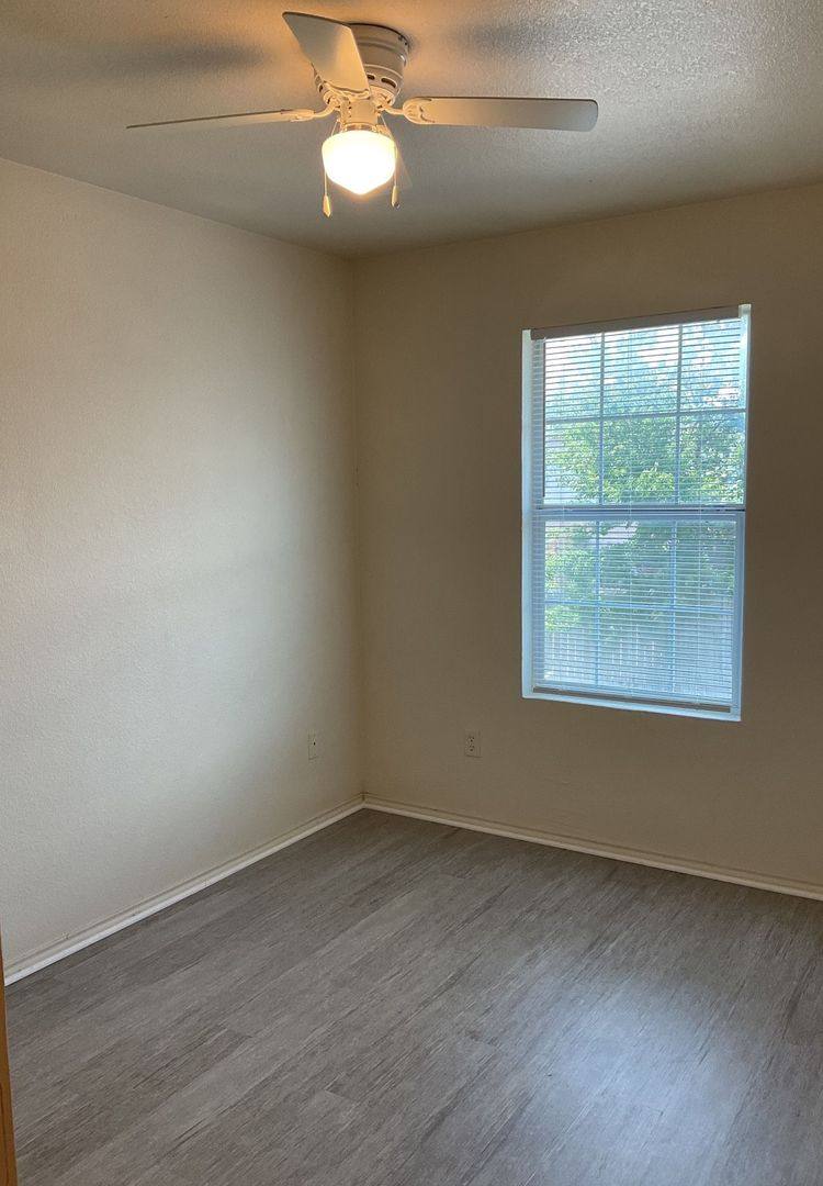 Townhouse for rent at 3406 Zephyr Rd, Killeen, TX 76543