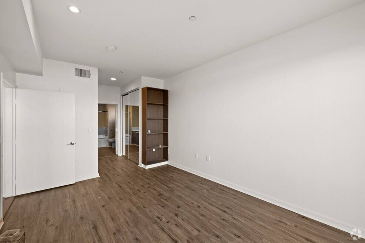 Apartment for rent at 6828 Van Nuys Blvd, Van Nuys, CA 91405