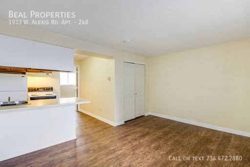 Apartment for rent at 1933 W Alexis Rd #248, Toledo, OH 43613