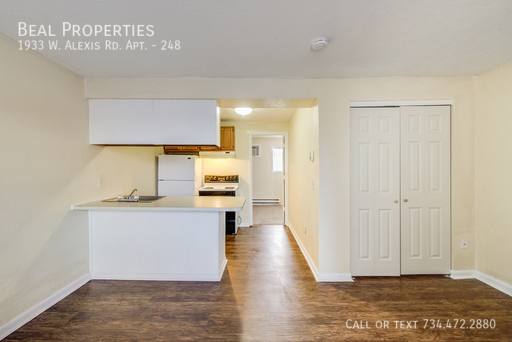 Apartment for rent at 1933 W Alexis Rd #248, Toledo, OH 43613