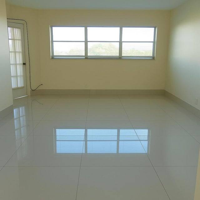 Condo for rent at 3590 Via Poinciana #510, Lake Worth, FL 33467