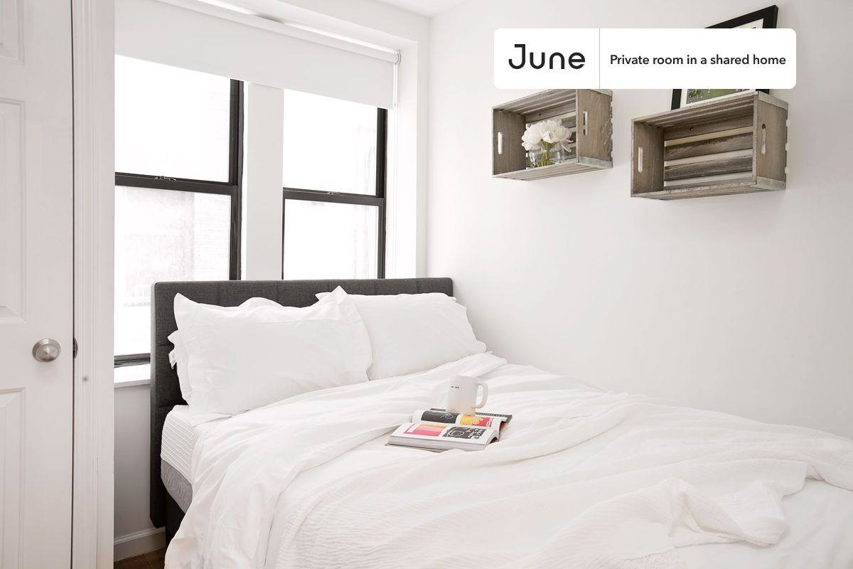 Apartment for rent at 350 Manhattan Ave, New York, NY 10026