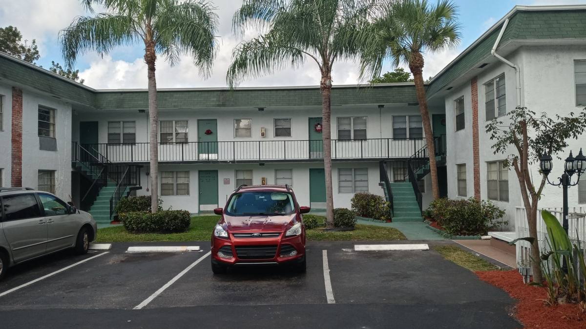 Apartment for rent at 7777 Pines Blvd, Hollywood, FL 33024