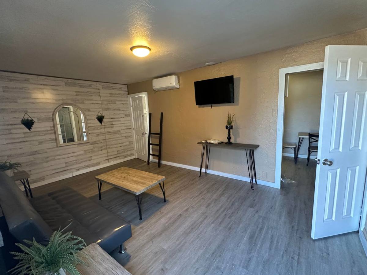 Apartment for rent at 509 W Inyokern Rd 1-2-3-4-5-6-7, Ridgecrest, CA 93555