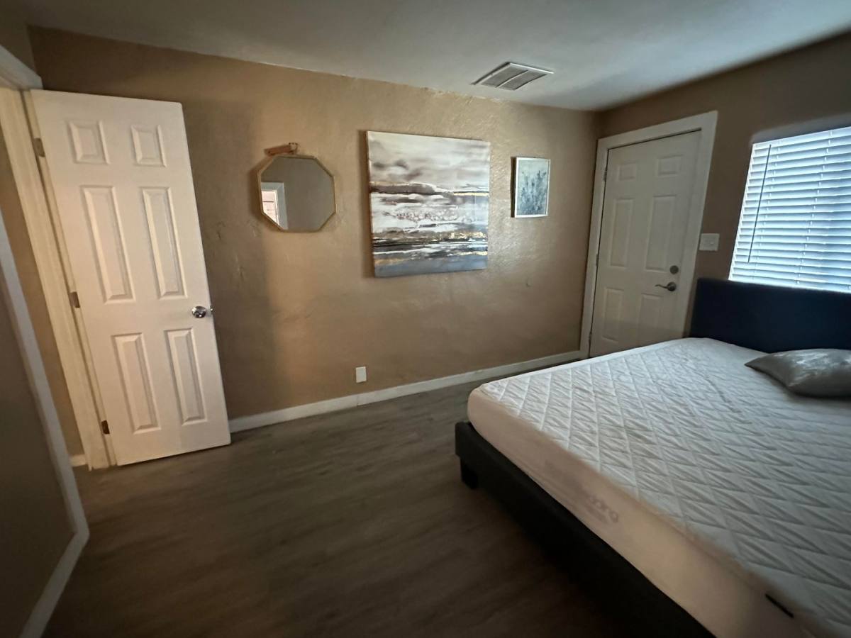 Apartment for rent at 509 W Inyokern Rd 1-2-3-4-5-6-7, Ridgecrest, CA 93555