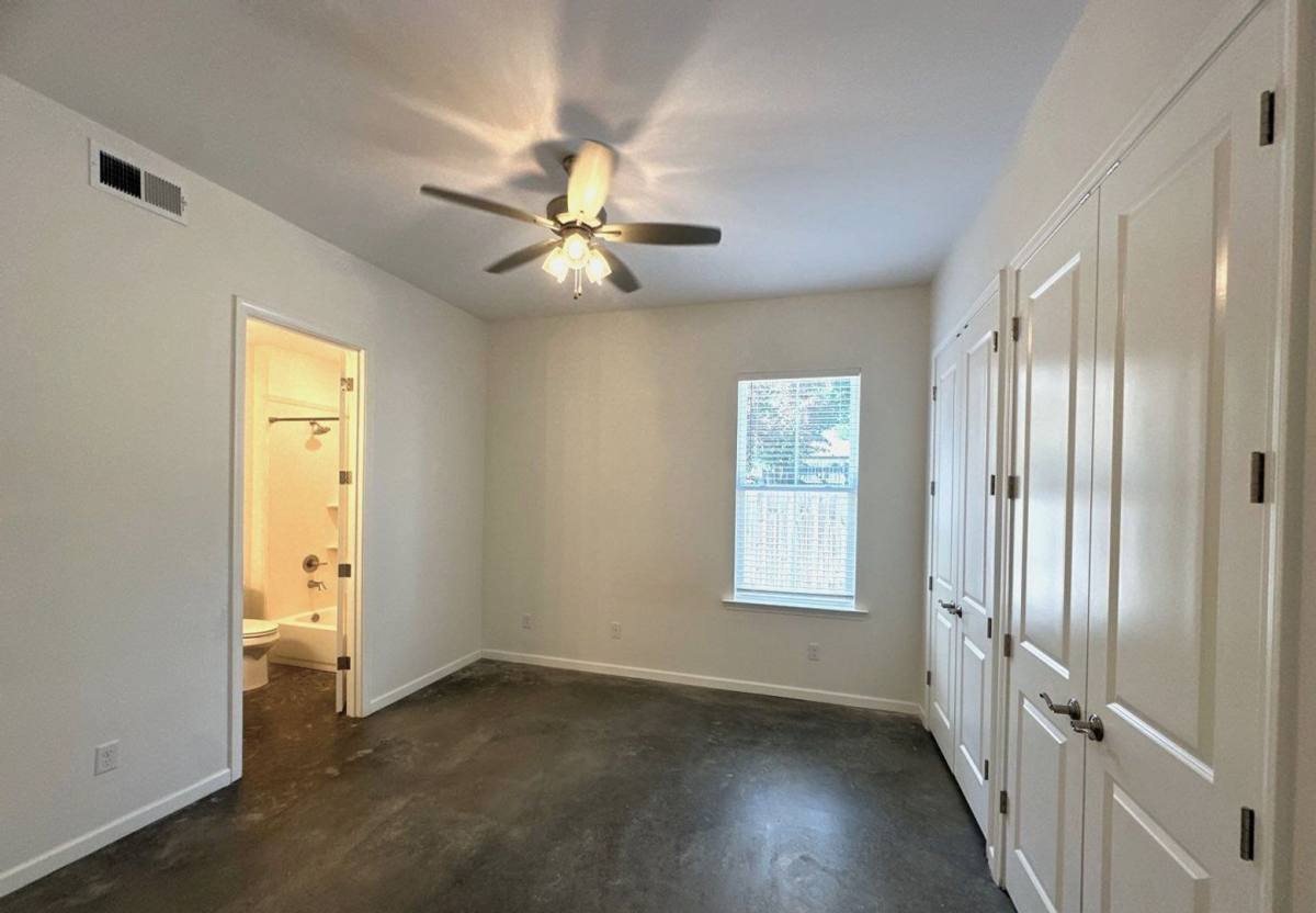 Apartment for rent at 78 N Rembert St, Memphis, TN 38104