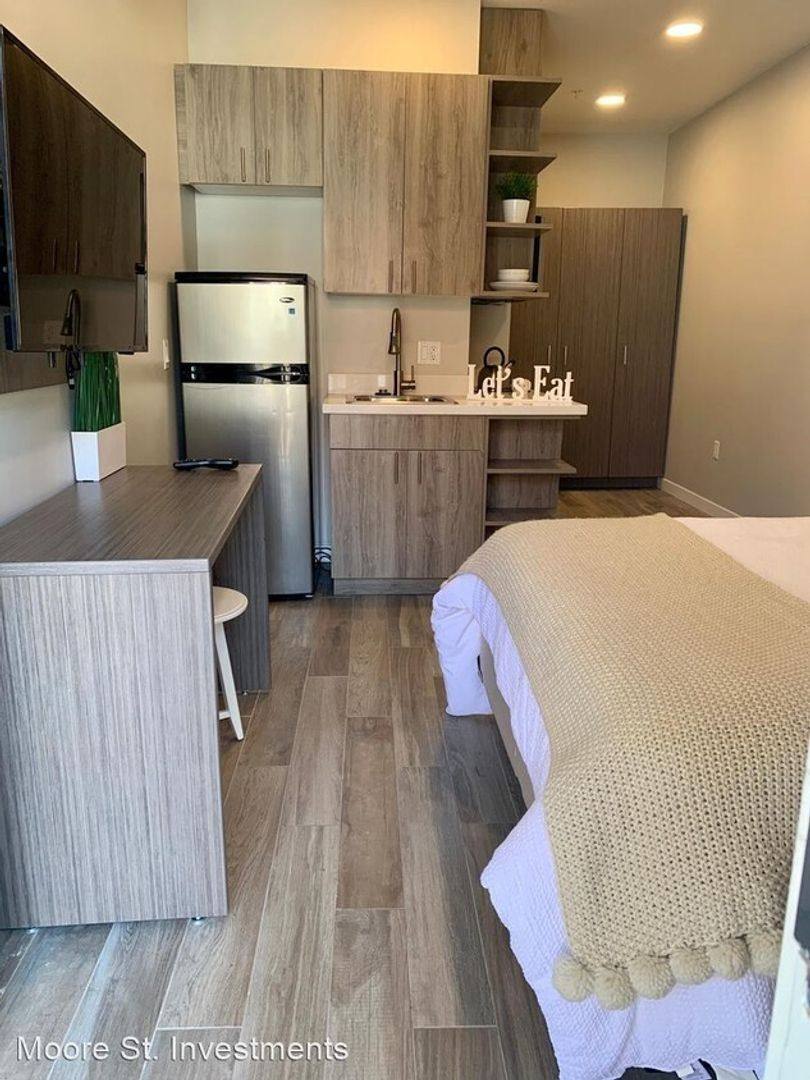Apartment for rent at 2254 Moore St, San Diego, CA 92110