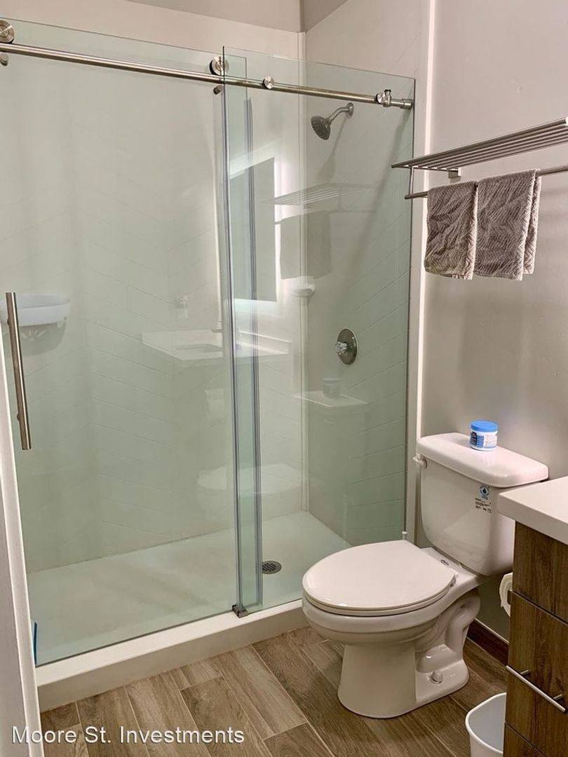Apartment for rent at 2254 Moore St, San Diego, CA 92110