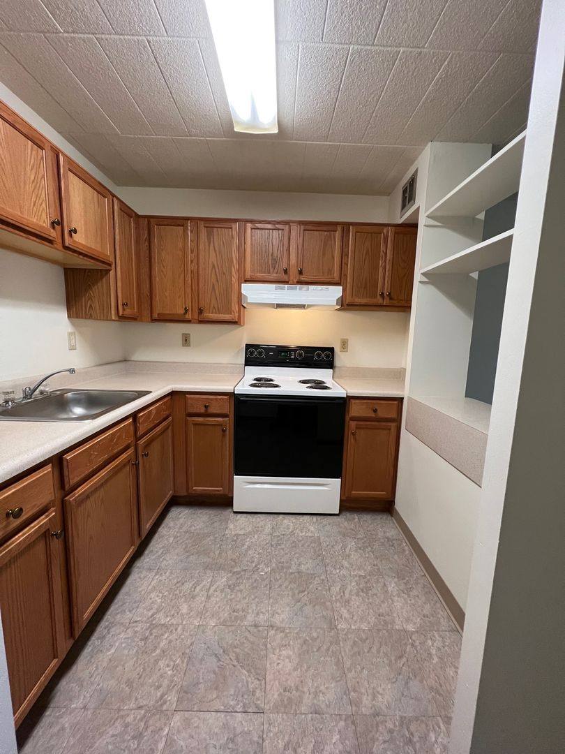 Apartment for rent at 236 Wayne St, New Kensington, PA 15068