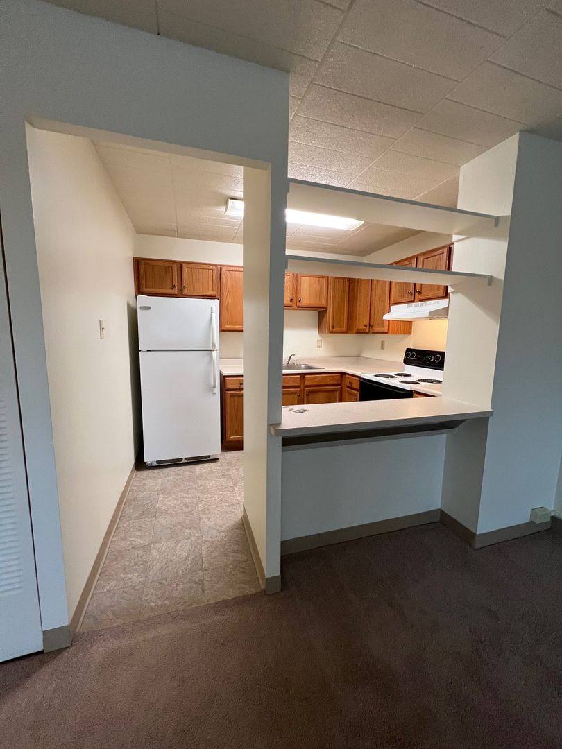 Apartment for rent at 236 Wayne St, New Kensington, PA 15068