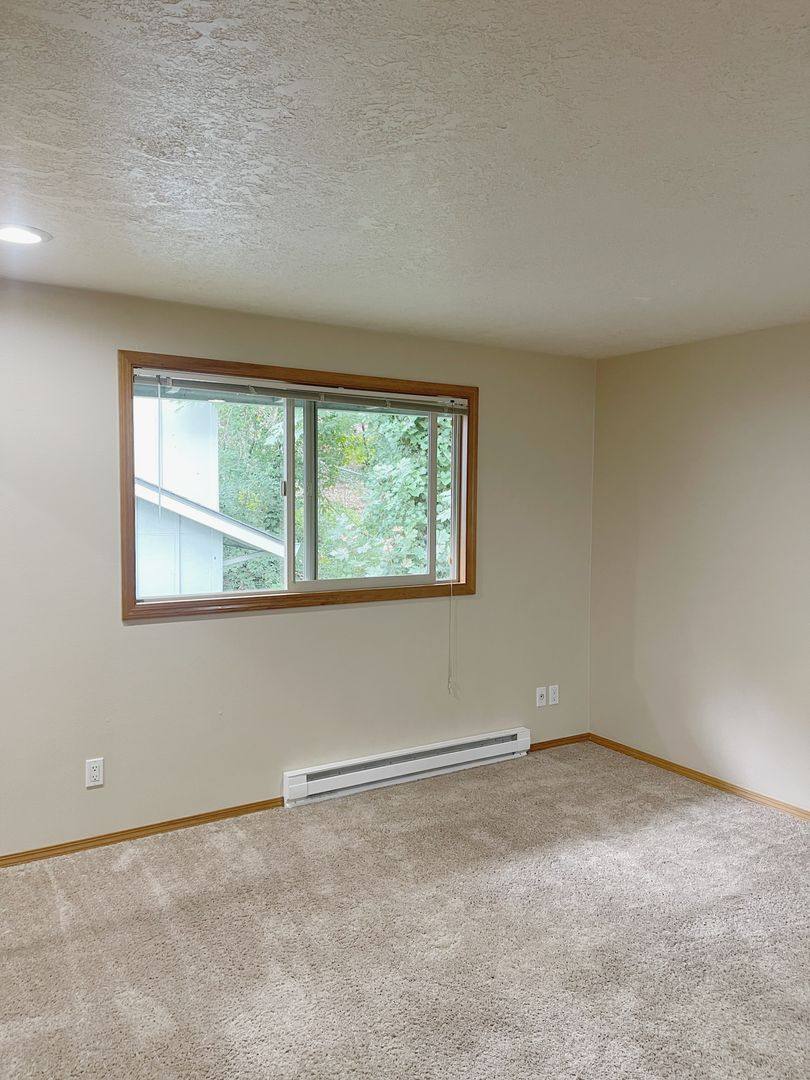 Apartment for rent at 1908 SW Roxbury Ave, Portland, OR 97225