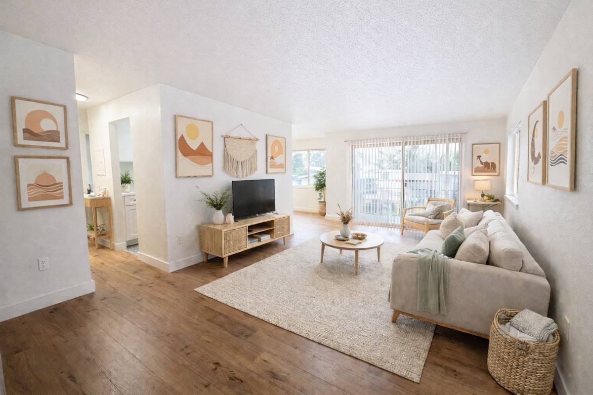 Apartment for rent at 11534 - 11540 Greenwood Ave N, Seattle, WA 98133