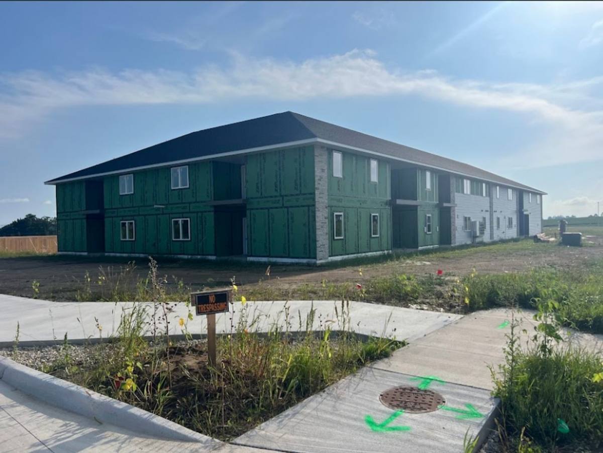 Apartment for rent at 102 8th Ave SW, Waukon, IA 52172