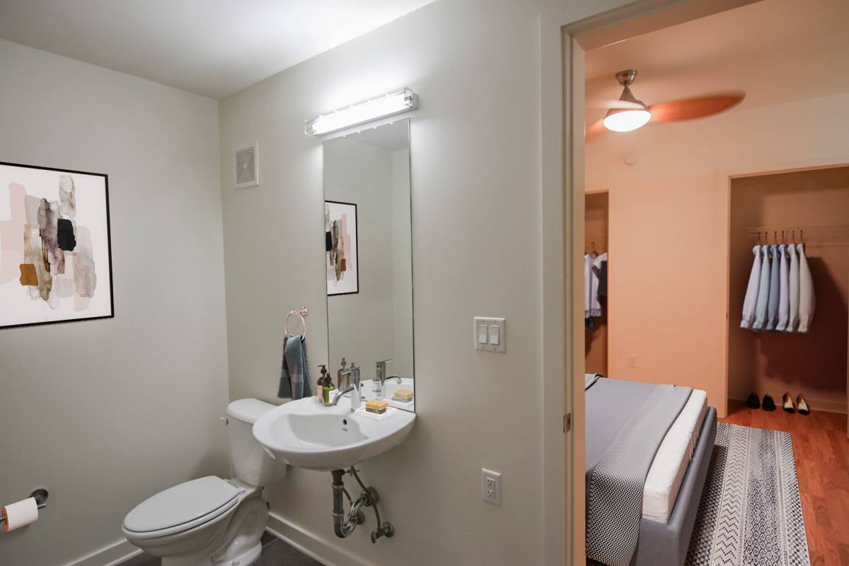 Apartment for rent at 105 S Main St, Memphis, TN 38103