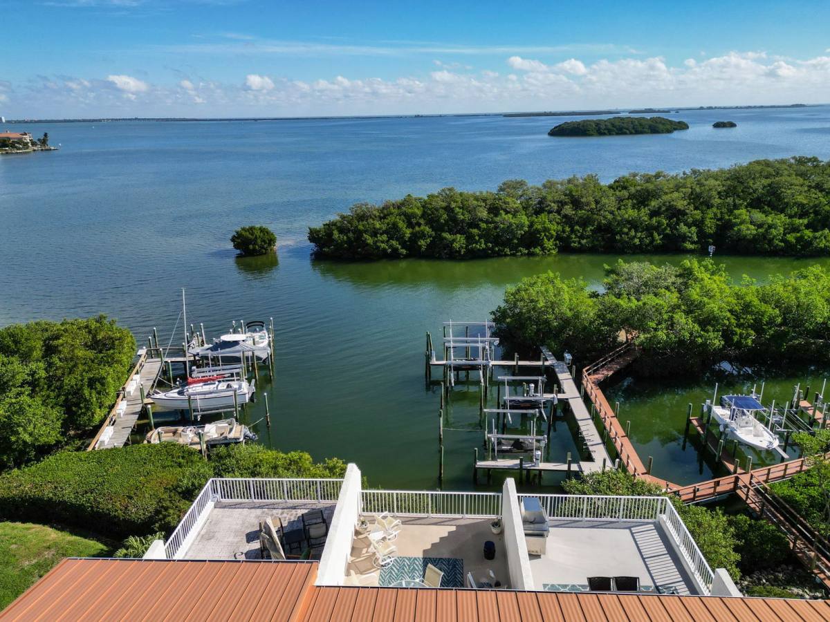 Apartment for rent at 1593 Pinellas Bayway S #1, Saint Petersburg, FL 33715