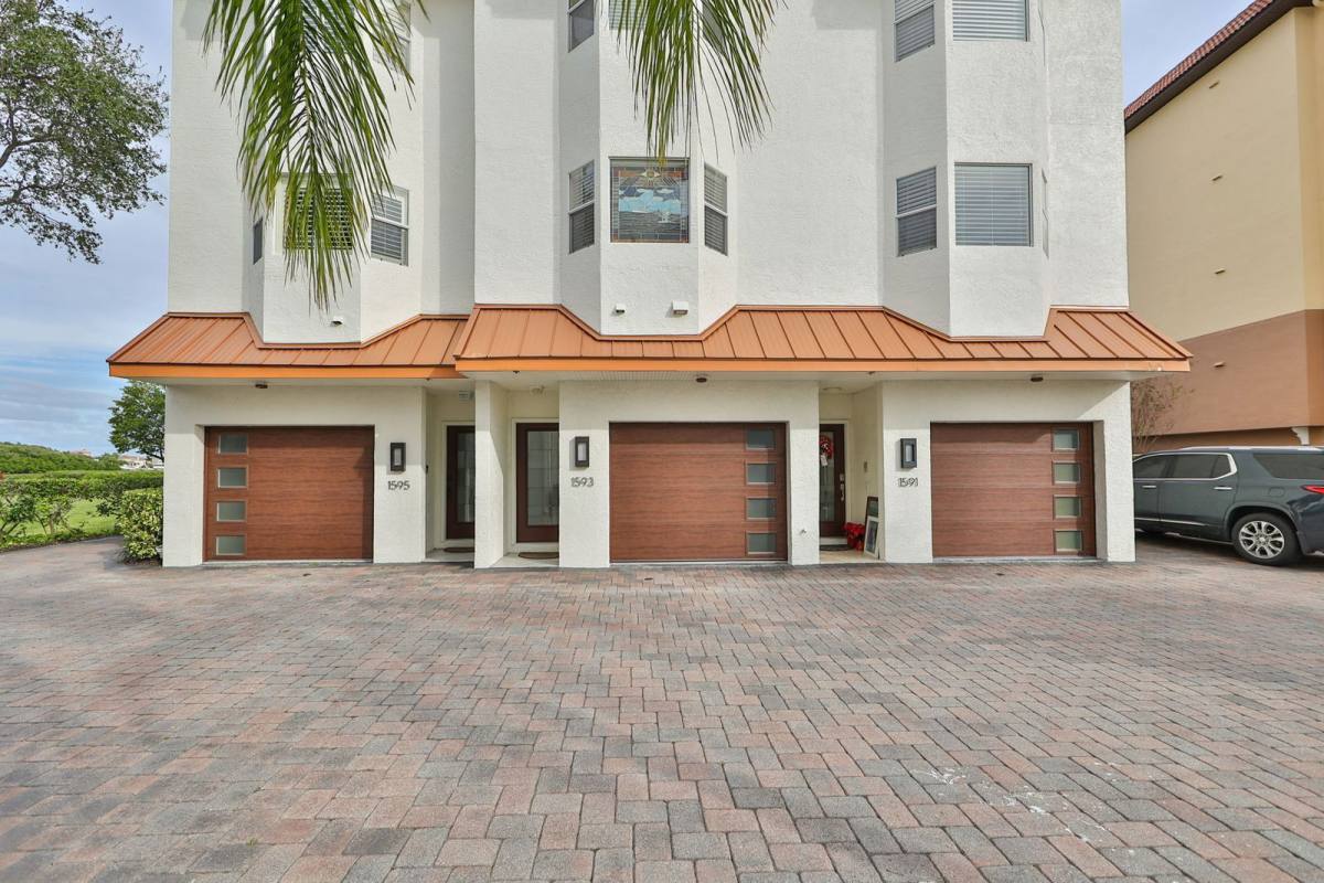 Apartment for rent at 1593 Pinellas Bayway S #1, Saint Petersburg, FL 33715