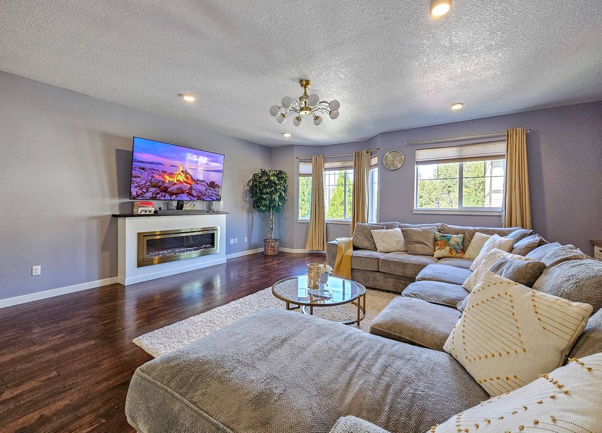 Townhouse for rent at 588 SW 197th Place, Beaverton, OR 97006